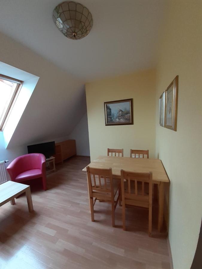 Tisa 488 Apartment Bagian luar foto